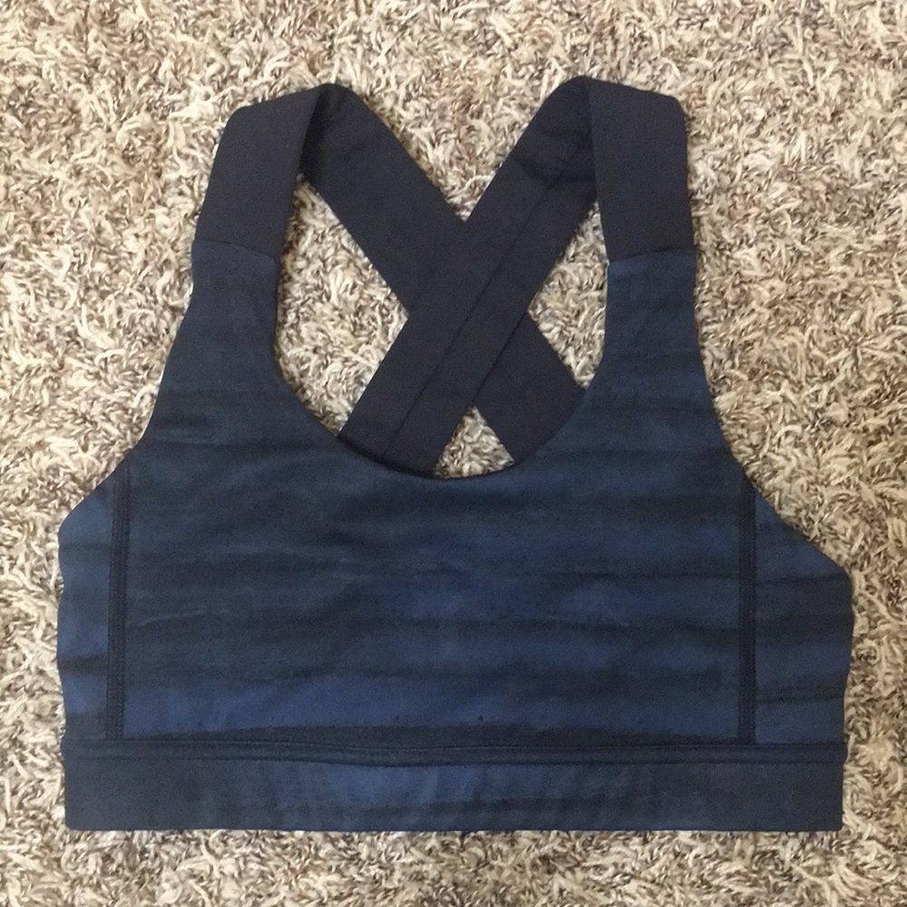 Lululemon Sports Bra Size 4